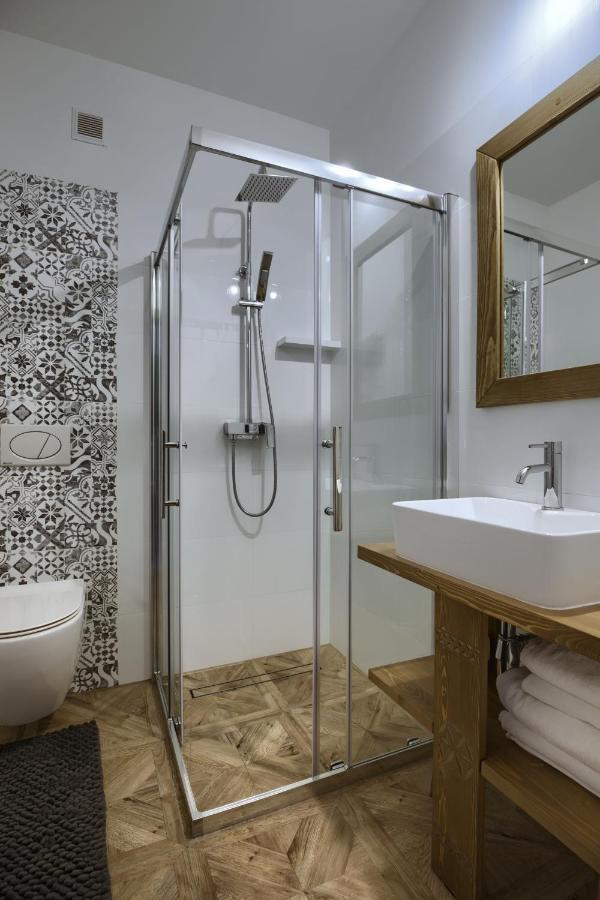 Apartamenty Regle บุโควินา ทัตซานสกา ภายนอก รูปภาพ