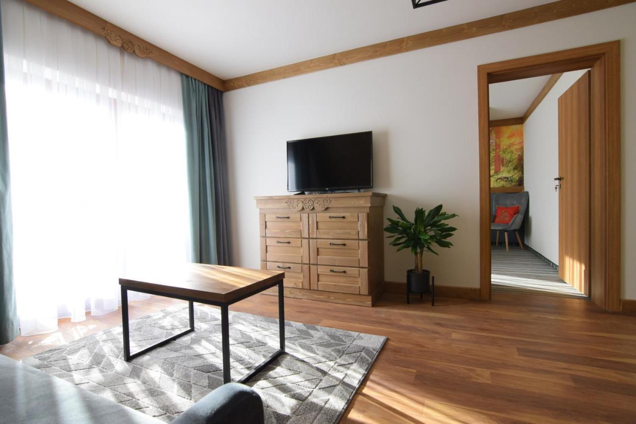Apartamenty Regle บุโควินา ทัตซานสกา ภายนอก รูปภาพ