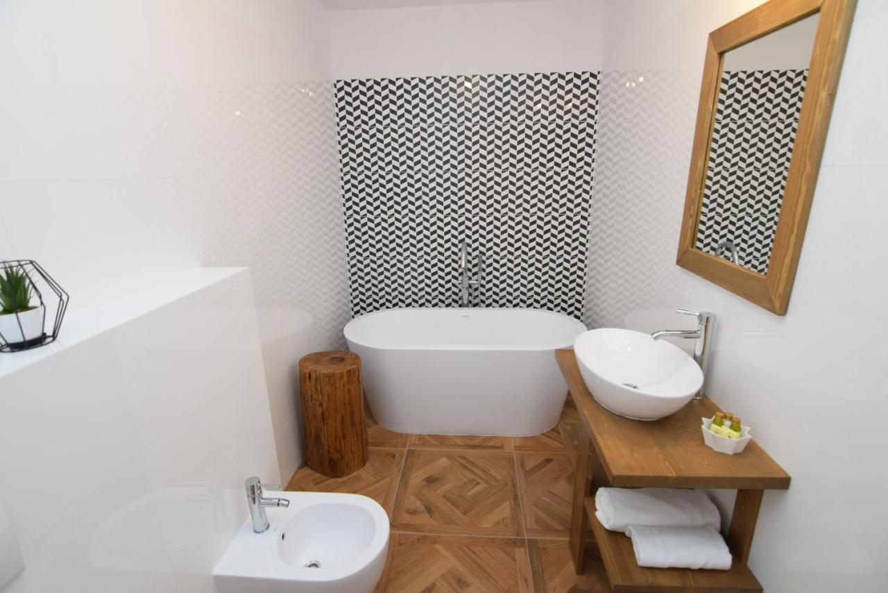 Apartamenty Regle บุโควินา ทัตซานสกา ภายนอก รูปภาพ